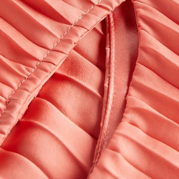 Express Pleated Side Cutout Maxi Dress Size Small - Picture 3 of 9